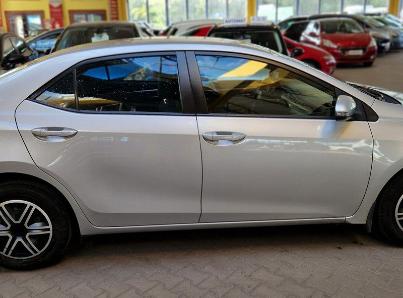 Toyota Corolla ZOBACZ OPIS !!1REJ.2016 r !! W PODANEJ CENIE ROCZNA GWARANCJA !! Seria E16 (2012-)