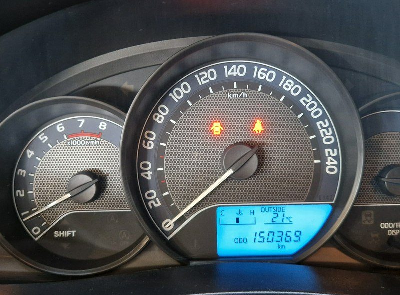 Toyota Corolla ZOBACZ OPIS !!1REJ.2016 r !! W PODANEJ CENIE ROCZNA GWARANCJA !! Seria E16 (2012-)