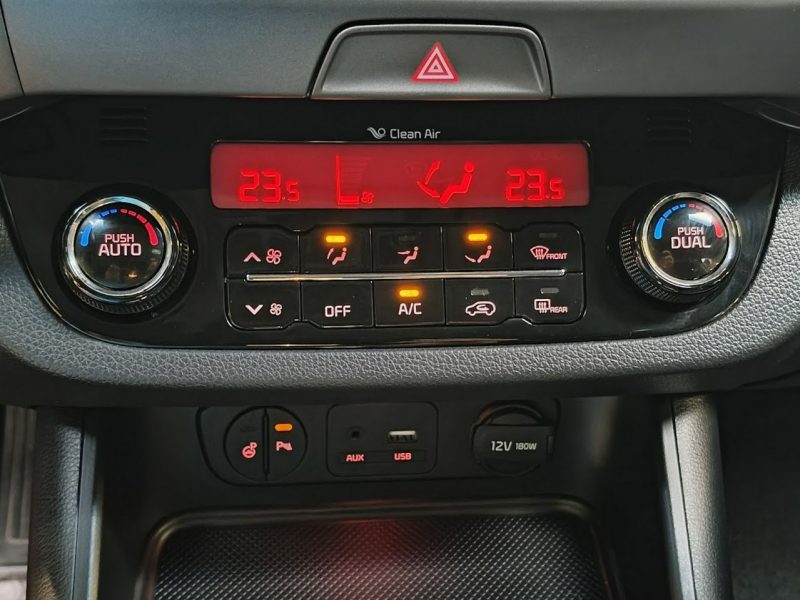 Kia Sportage 1.6 135KM Kamera, Navi, Panorama, Skóra, Grzane Fotele/Kierownica III (2010-2015)
