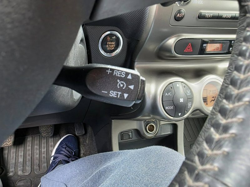 Toyota Urban Cruiser 1.3 Benzyna 100 KM, Klimatyzacja, Alufelgi, Isofix, Klucz Zbliżeniowy