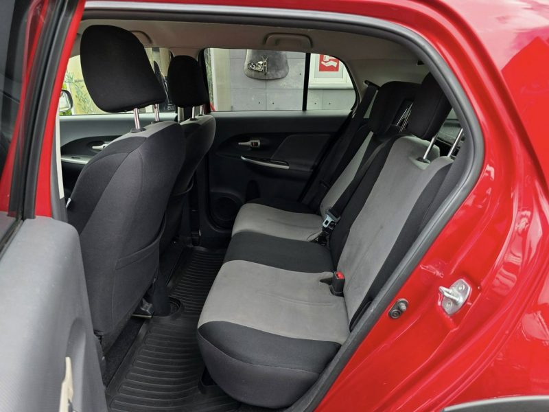 Toyota Urban Cruiser 1.3 Benzyna 100 KM, Klimatyzacja, Alufelgi, Isofix, Klucz Zbliżeniowy