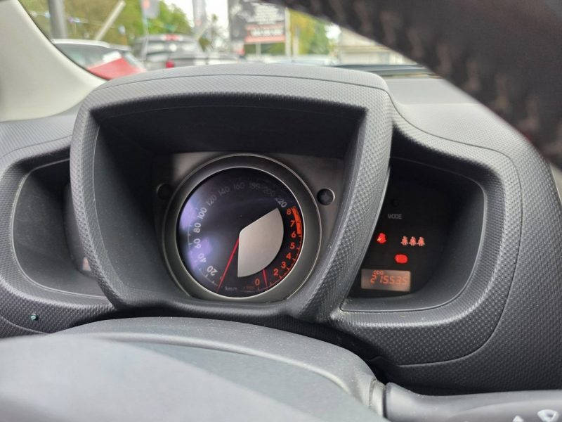 Toyota Urban Cruiser 1.3 Benzyna 100 KM, Klimatyzacja, Alufelgi, Isofix, Klucz Zbliżeniowy