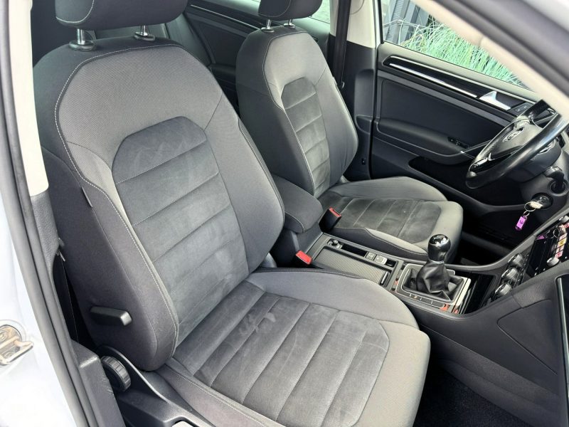 Volkswagen Golf Bezwypadkowy, LED, Masaż, Czujniki parkowania, Podgrzewane fotele VII (2012-)