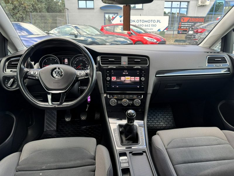 Volkswagen Golf Bezwypadkowy, LED, Masaż, Czujniki parkowania, Podgrzewane fotele VII (2012-)