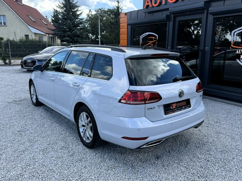 Volkswagen Golf Bezwypadkowy, LED, Masaż, Czujniki parkowania, Podgrzewane fotele VII (2012-)