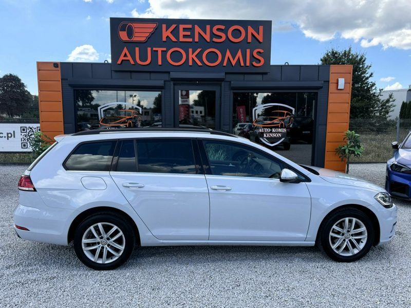 Volkswagen Golf Bezwypadkowy, LED, Masaż, Czujniki parkowania, Podgrzewane fotele VII (2012-)
