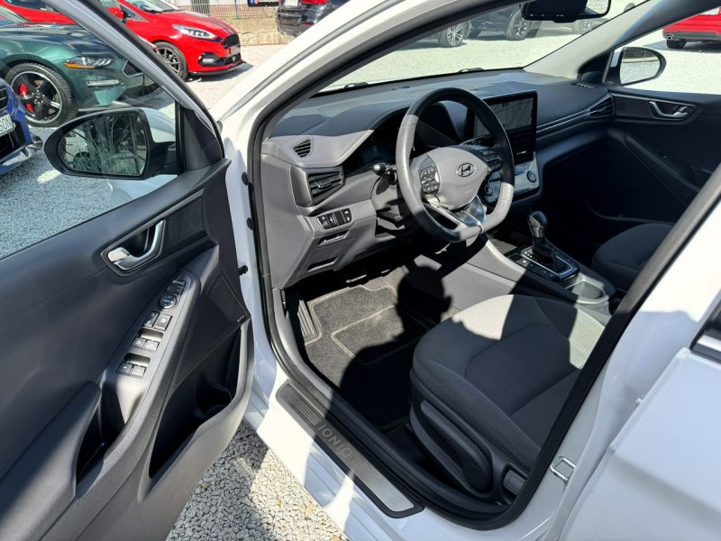 Hyundai IONIQ Kamera cofania, Podgrzewane fotele, kierownica, CarPlay, Czujniki