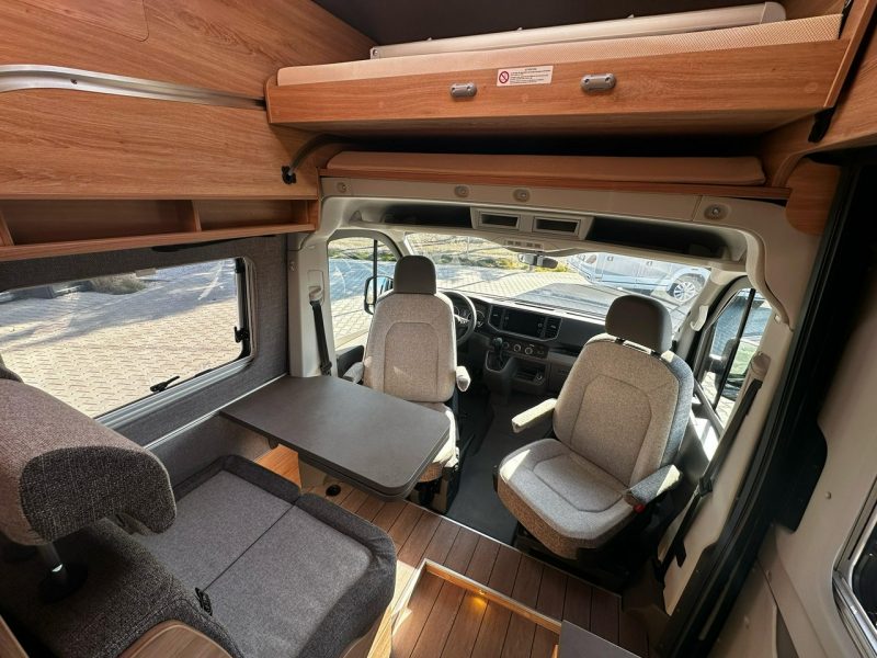 samochody kempingowe Knaus BOXDRIVE 600 XL Kompaktowy campervan z miejscem dla 4 osób! Bogato wyposażony!