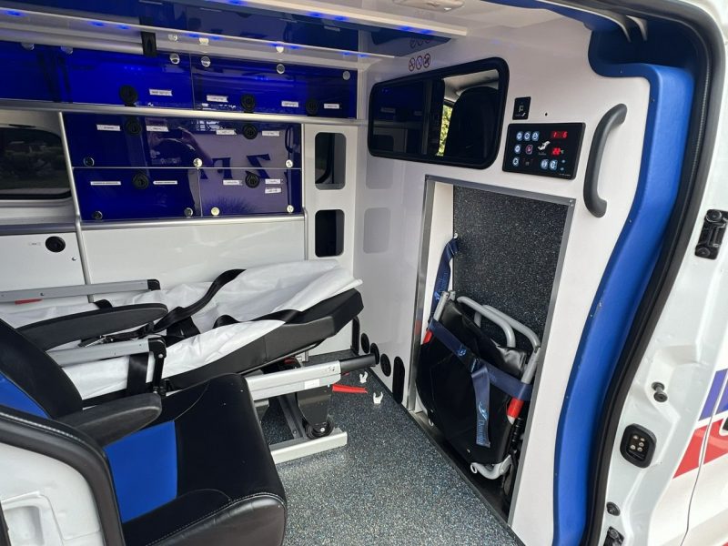 ambulansy Renault Trafic Renault Trafic Karetka Ambulans Ambulance Sanitarny EN1789