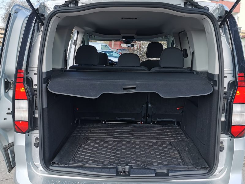 volkswagen caddy V generacji super stan PO SERWISIE