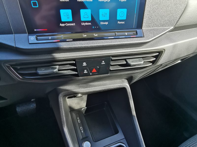 volkswagen caddy V generacji super stan PO SERWISIE