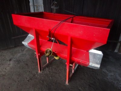 Rozsiewacz Accord Discus 21 m | 800l