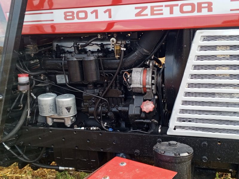 Zetor 8011