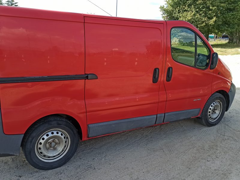 Renault Trafic 2.5 CDTI, 135 KM, Klimatyzacja, Hak, Nowy PT