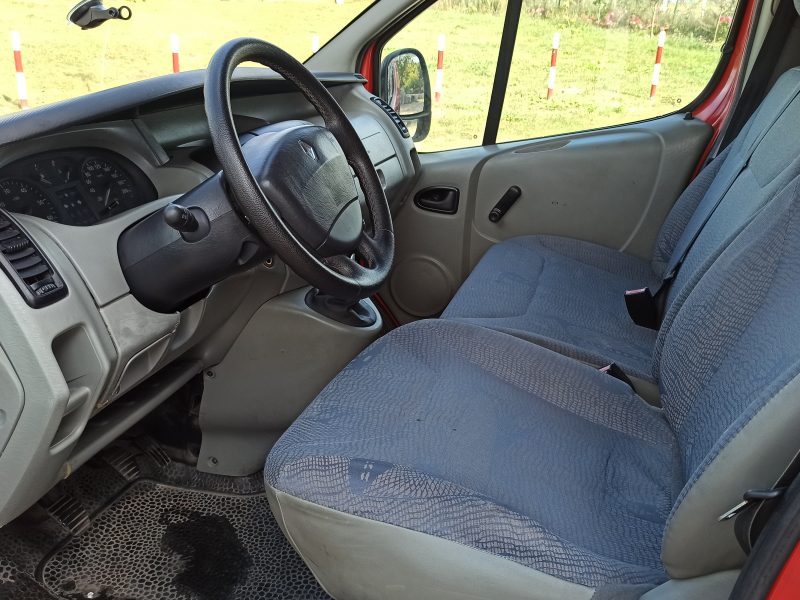 Renault Trafic 2.5 CDTI, 135 KM, Klimatyzacja, Hak, Nowy PT