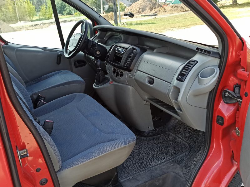 Renault Trafic 2.5 CDTI, 135 KM, Klimatyzacja, Hak, Nowy PT