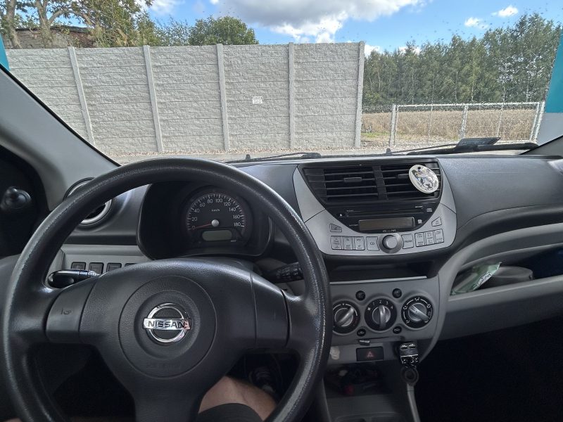 Nissan Pixo, idealne auto na dojazdy.