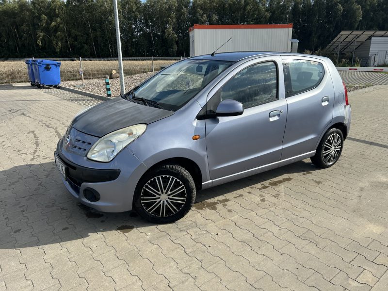 Nissan Pixo, idealne auto na dojazdy.
