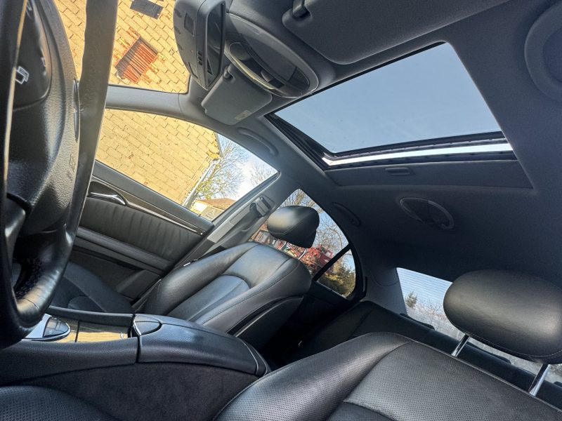 Mercedes Benz E500