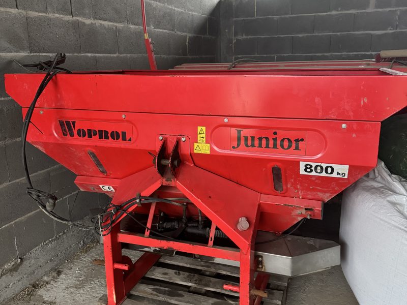 Rozsiewacz Woprol 1200 kg