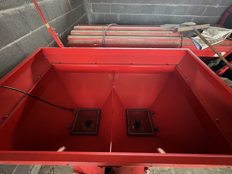Rozsiewacz Woprol 1200 kg