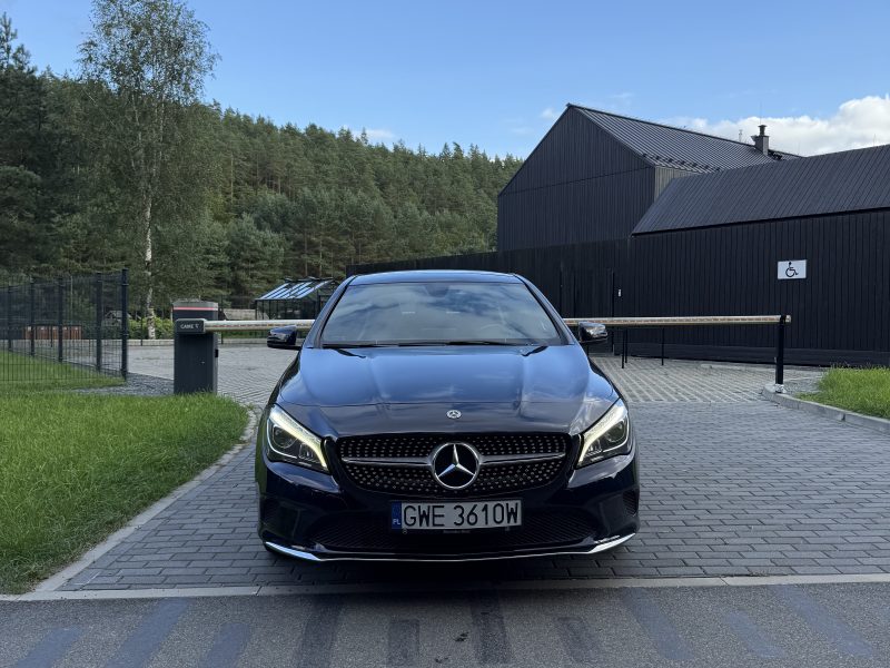 Mercedes CLA 250 4MATIC Harman LED Keyless Panorama Ambient Light