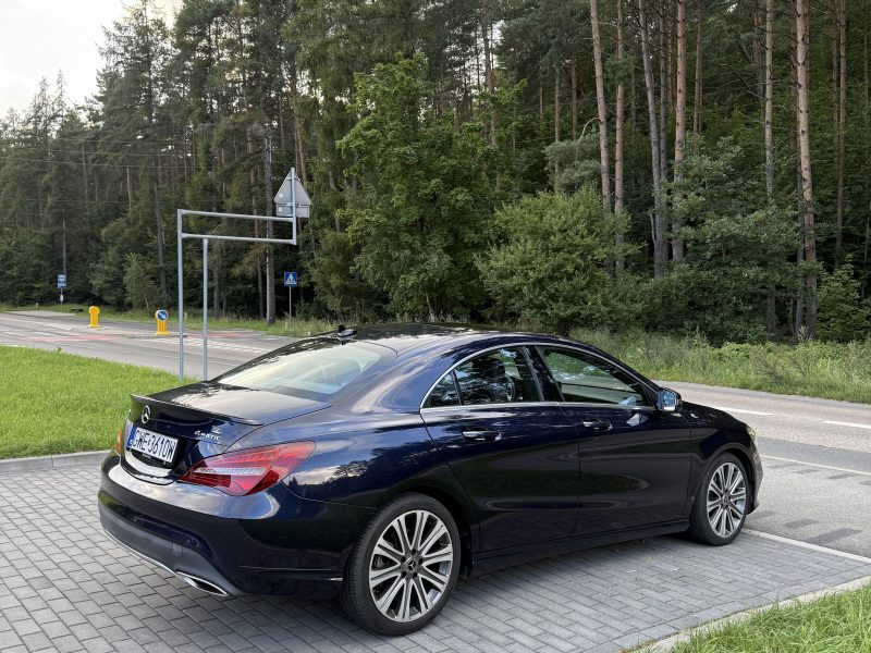 Mercedes CLA 250 4MATIC Harman LED Keyless Panorama Ambient Light