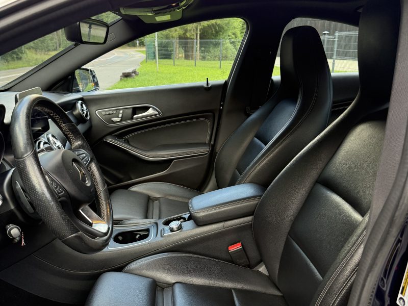 Mercedes CLA 250 4MATIC Harman LED Keyless Panorama Ambient Light