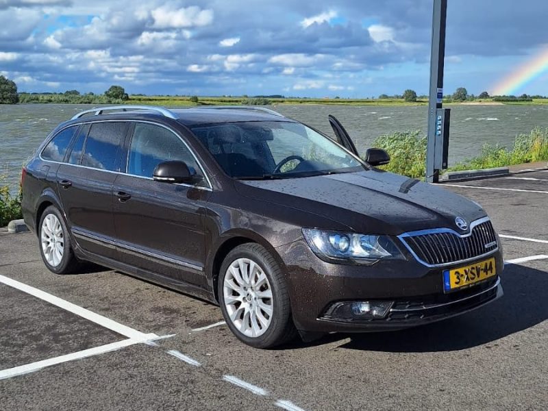 Skoda superb 1.6 diesel