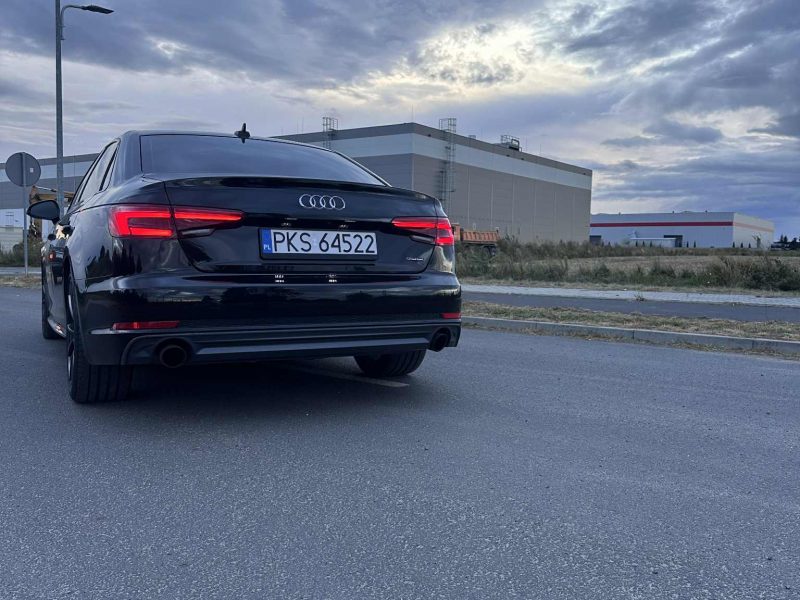 Audi A4 B9 quattro sport S