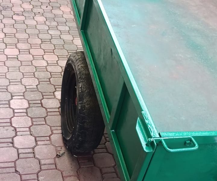 Przyczepa z kiprem