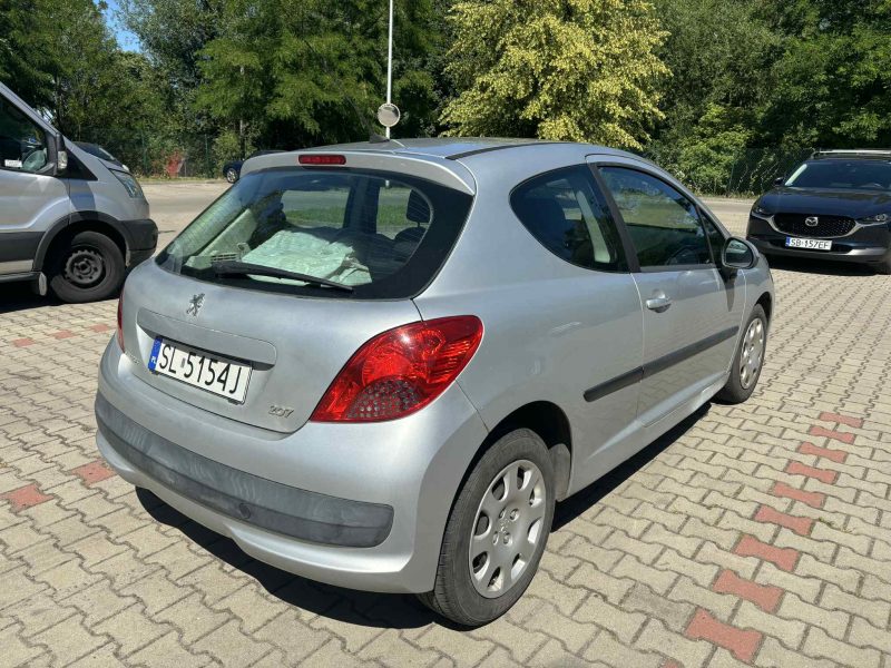 Peugeot 207