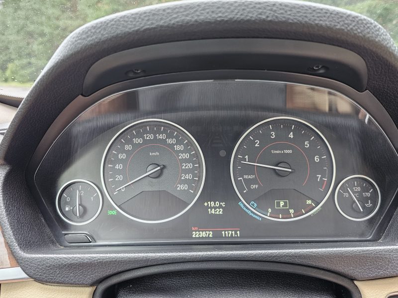 BMW 3 GT 2.0 328i xDrive F34 • 245 KM • Panorama • Kamera • Keyless • 2014