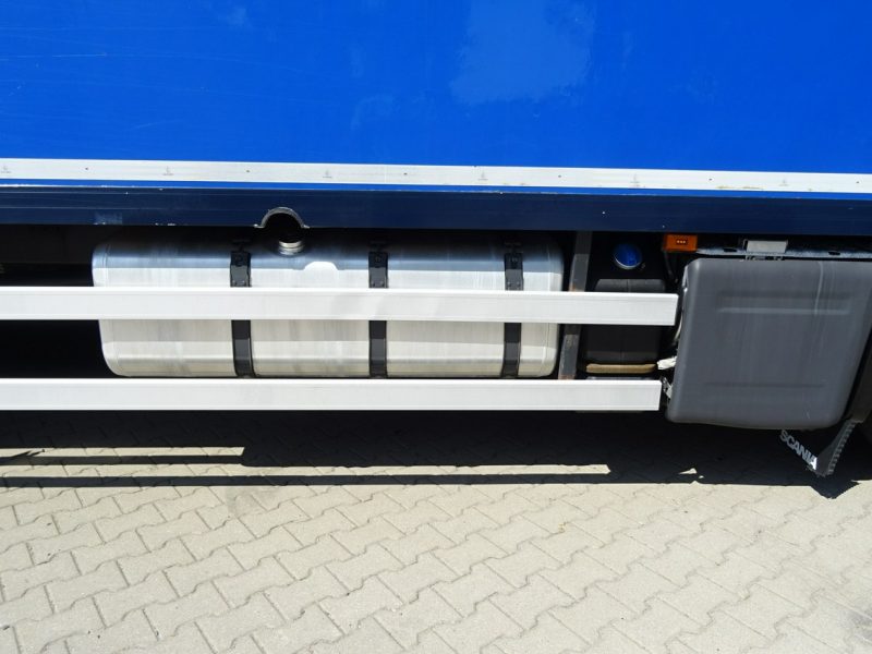 Scania P250 Euro 6 kontener 19 palet winda klapa Scania P 250 Euro 6 kontener 19 palet winda klapa poduszki sprowadzony