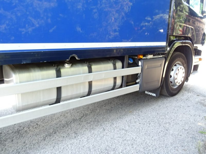 Scania P250 Euro 6 kontener 19 palet winda klapa Scania P 250 Euro 6 kontener 19 palet winda klapa poduszki sprowadzony