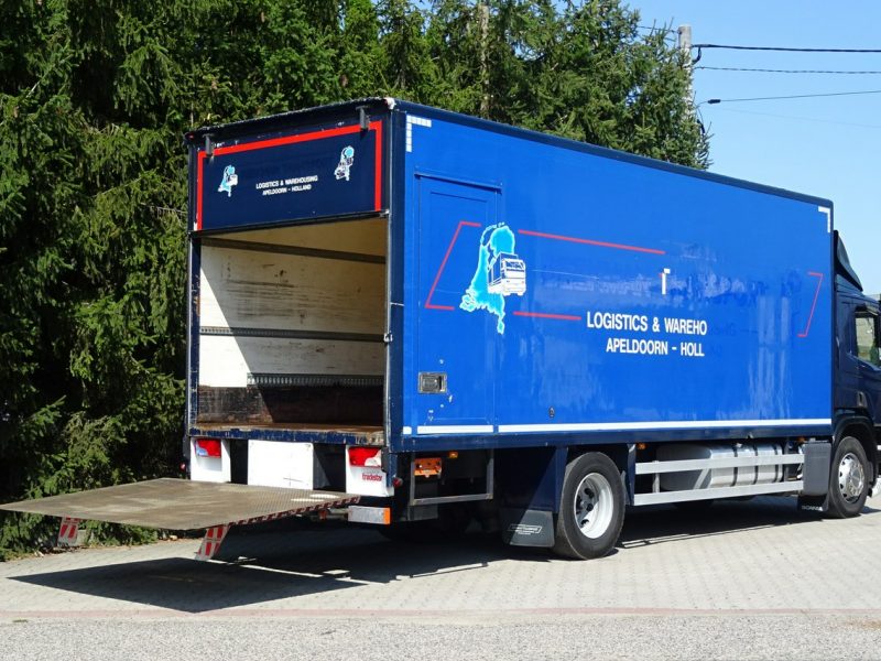 Scania P250 Euro 6 kontener 19 palet winda klapa Scania P 250 Euro 6 kontener 19 palet winda klapa poduszki sprowadzony