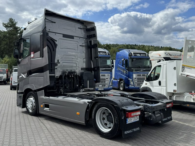 Renault Gama T 520 HIGH CAB Silnik 13litrów Euro 6 Low deck Mega Mały przebieg Bogata opcja wyposażenia Super Stan UNIKAT CESJA