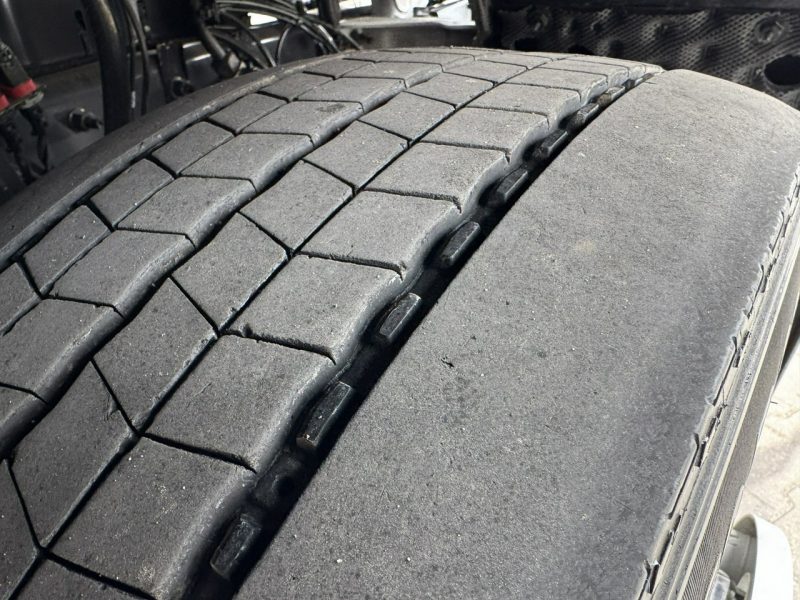 Renault Gama T 520 HIGH CAB Silnik 13litrów Euro 6 Low deck Mega Mały przebieg Bogata opcja wyposażenia Super Stan UNIKAT CESJA