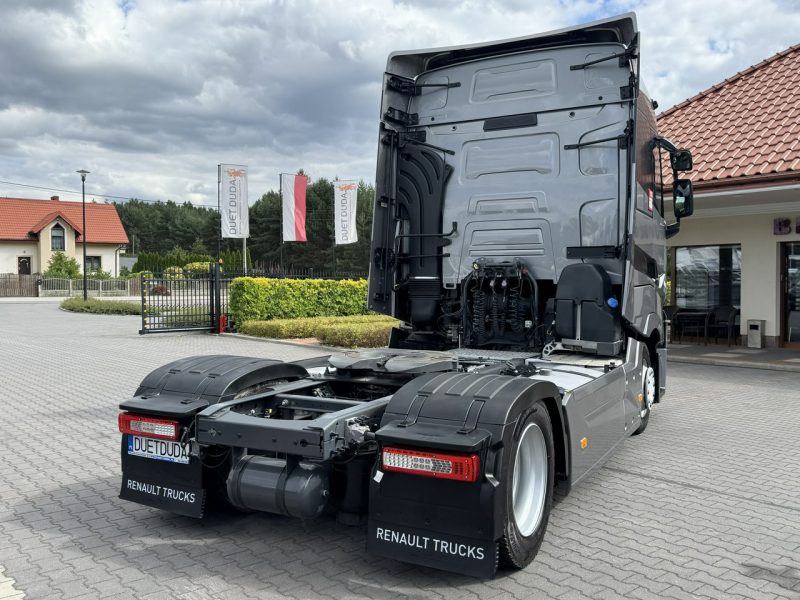 Renault Gama T 520 HIGH CAB Silnik 13litrów Euro 6 Low deck Mega Mały przebieg Bogata opcja wyposażenia Super Stan UNIKAT CESJA