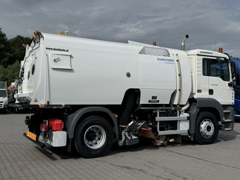 MAN TGS 18.320 E5 BUCHER OPTIFANT 8000 Zamiatarka Uliczna Euro 6 EUROVOIRIE RosRoca Dwustronna mało używana (Brock Schmitd Faun)