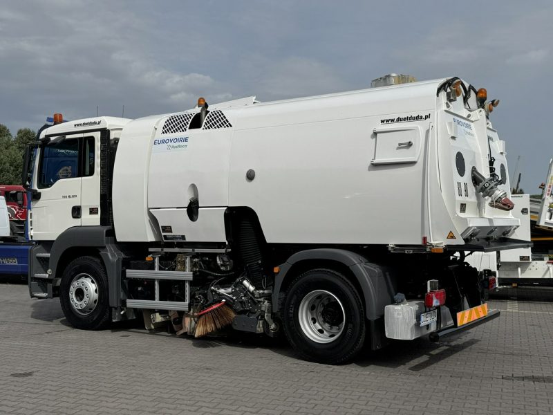 MAN TGS 18.320 E5 BUCHER OPTIFANT 8000 Zamiatarka Uliczna Euro 6 EUROVOIRIE RosRoca Dwustronna mało używana (Brock Schmitd Faun)