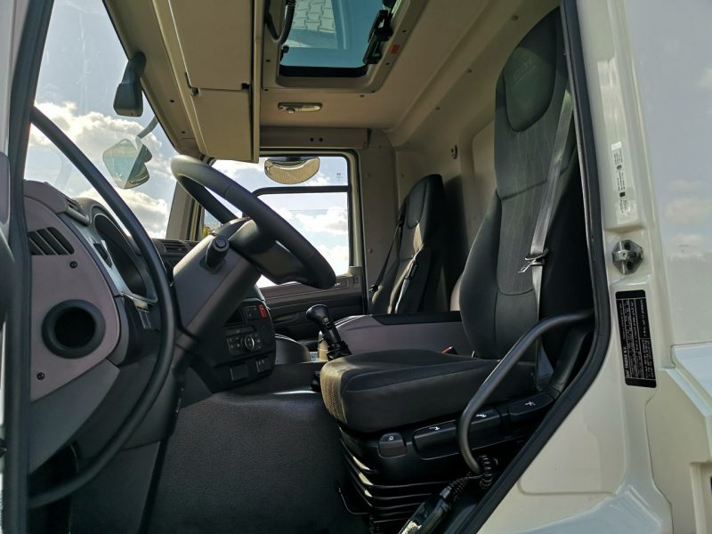 DAF CF 370 Chłodnia 3 Osiowa Winda Manual Niski Przebieg! Salon Polska! Jeden Właściciel! Euro 6! 6x2!