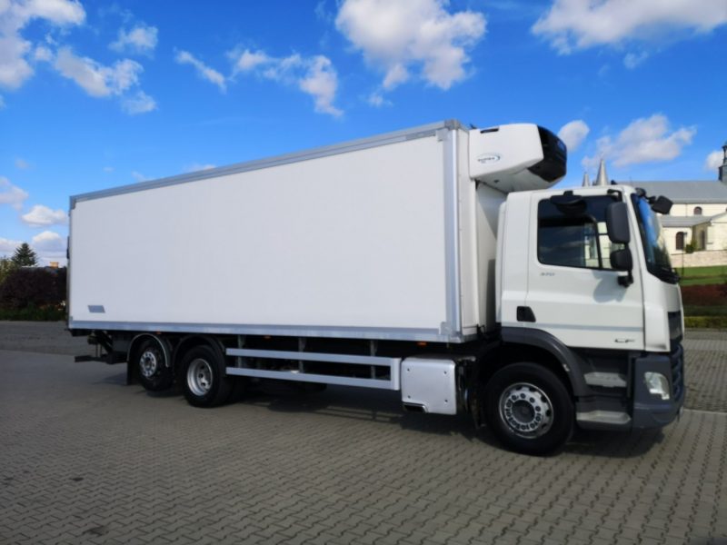 DAF CF 370 Chłodnia 3 Osiowa Winda Manual Niski Przebieg! Salon Polska! Jeden Właściciel! Euro 6! 6x2!
