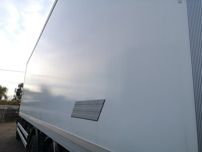 DAF CF 370 Chłodnia 3 Osiowa Winda Manual Niski Przebieg! Salon Polska! Jeden Właściciel! Euro 6! 6x2!