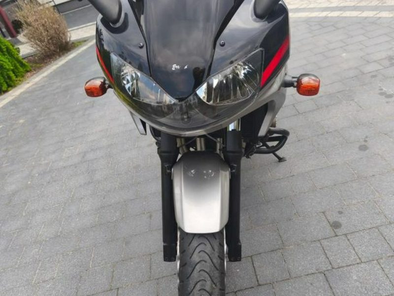 Kawasaki ZRX 1200 Raty transport cb XJR