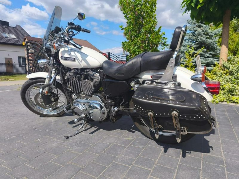 Harley-Davidson Sportster 1200 Super stan