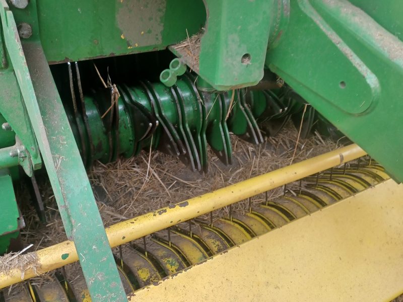 Sprzedam prasę John deere 590
