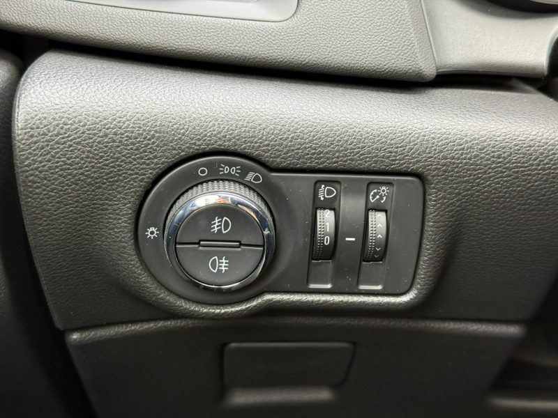 Opel Astra 1.4 Turbo J (2009-2019)