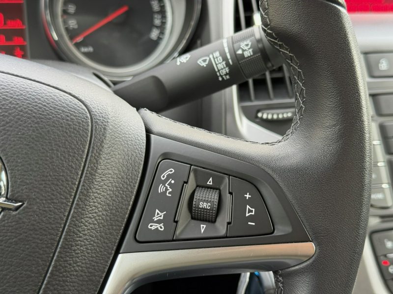 Opel Astra 1.4 Turbo J (2009-2019)