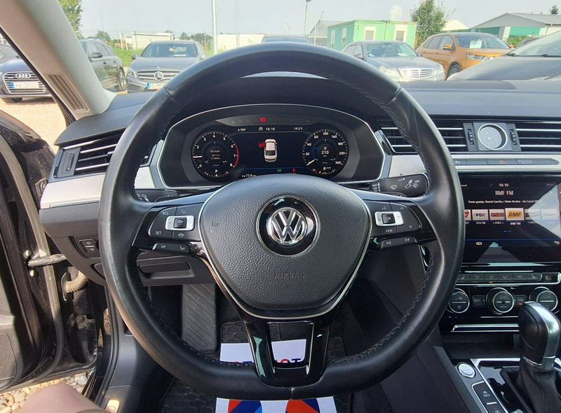 Volkswagen Passat Deska Digital salon polska B8 (2014-2023)